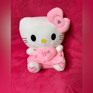 Hello kitty plushie